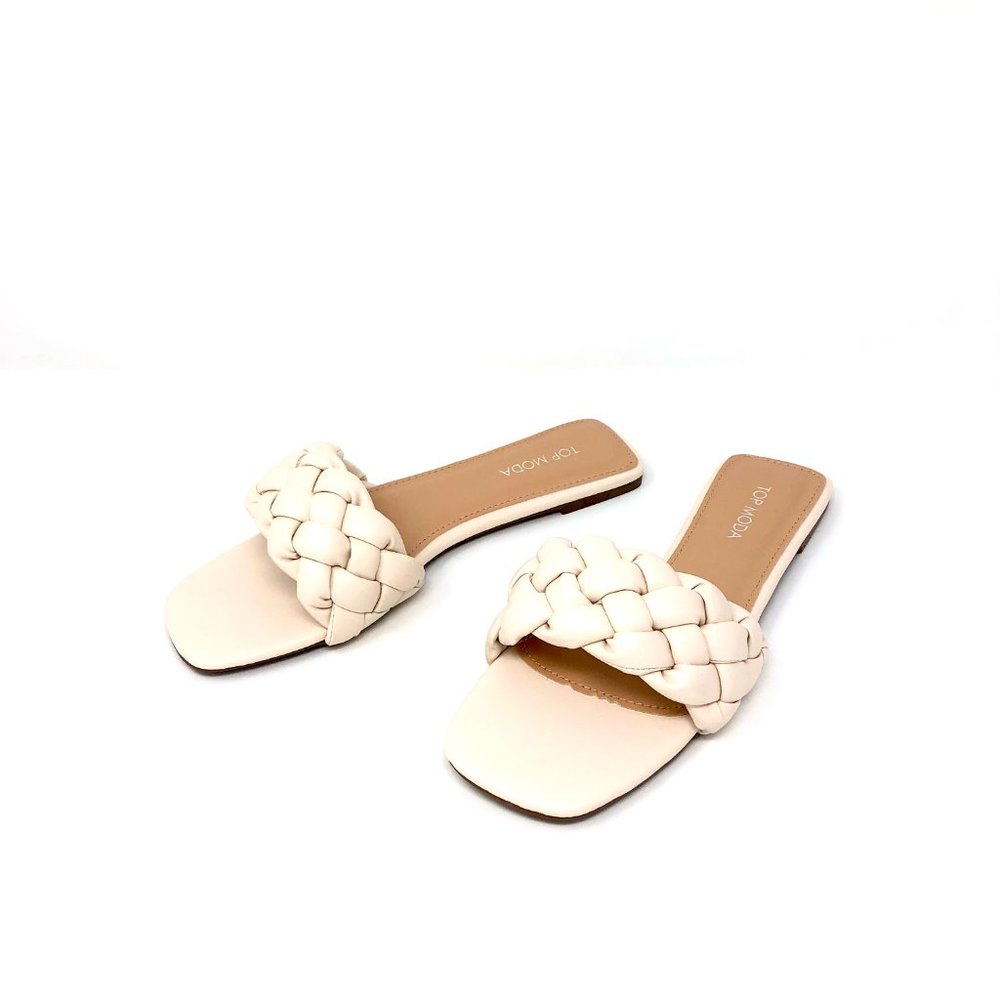 ❤️HP! Ivory Vegan Leather Braided Sandals - Picture 4 of 8